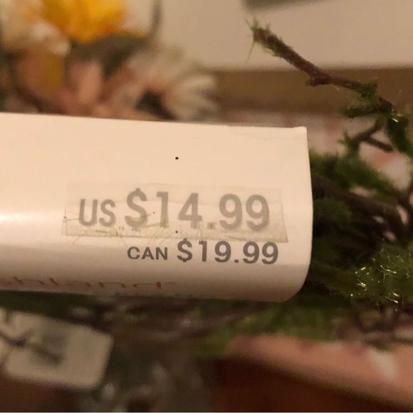 NWT Home decor 3 piece, tabletop - Picture 11 of 13